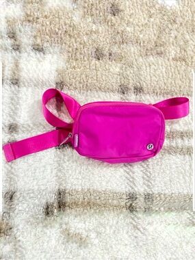 Lululemon Hot Pink Everywhere Belt Bag